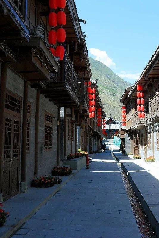 组建消防站、招募服务队 青海消防撑起地震安置点“防护伞”